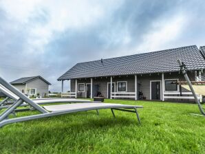 Ferienpark Ferienhaus mit Terrasse, Pool, Sauna, Whirlpool - Rewal - image1