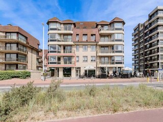 Apartment Koksijde Environment 40
