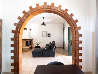 Wohnzimmer mit Sofa