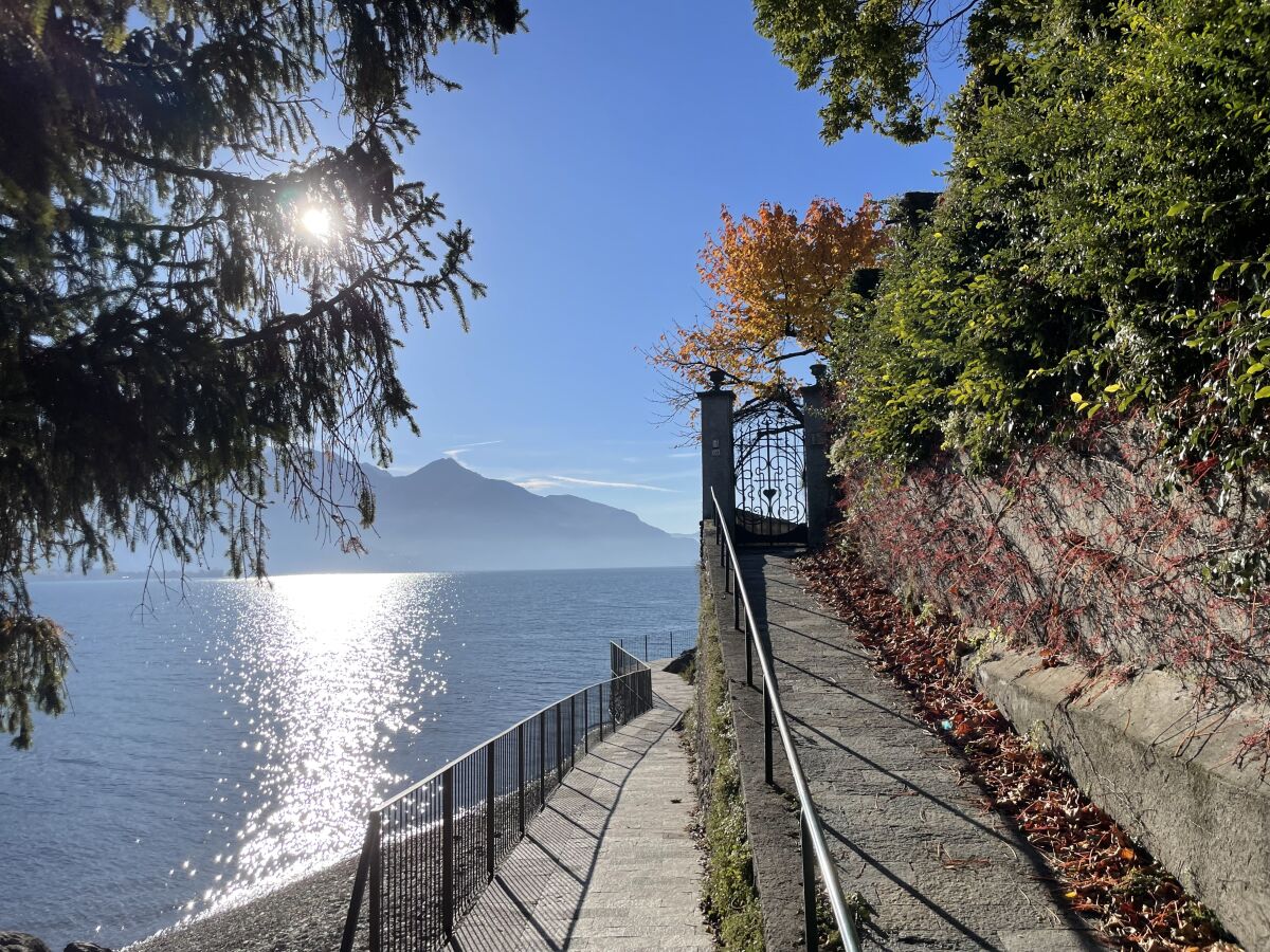 Spaziergang am See (Cremia bis Dongo)