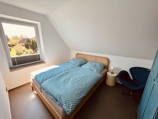 Schlafzimmer 2