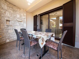 Apartment Pješčana Uvala Außenaufnahme 5