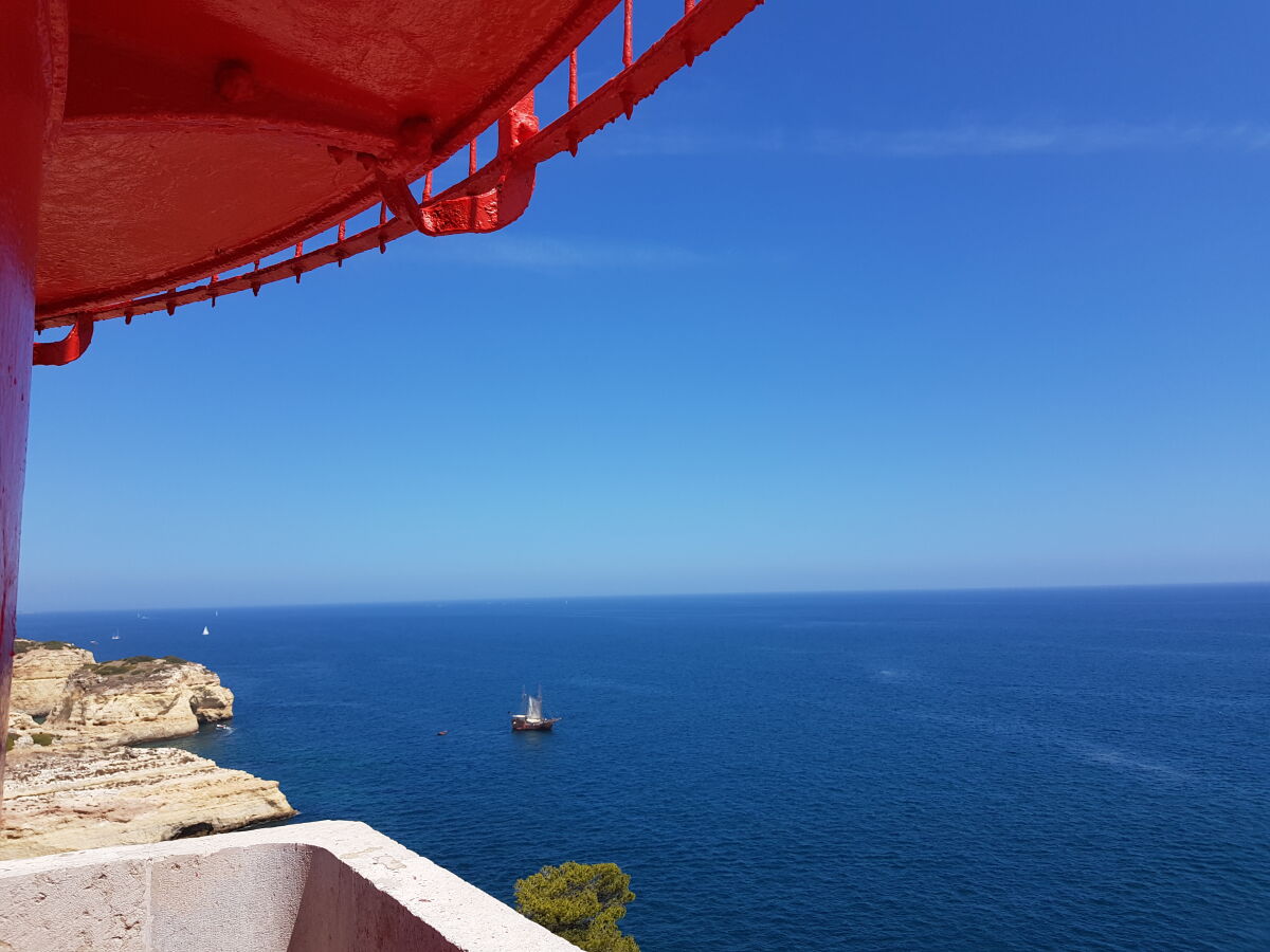 ein Blick vom alten Leuchtturm in Lagoa