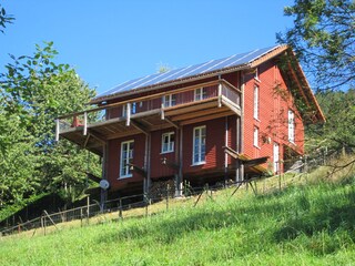 Bullerbü Hütte in the summer
