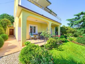 Apartment Gemütliche Ferienwohnung im Meer auf den Kroatischen Inseln - Malinska - image1