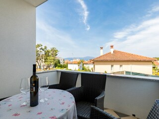 Apartment Malinska Außenaufnahme 4