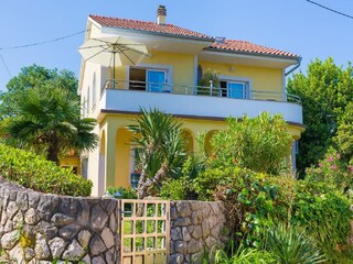 Appartement Malinska Buitenaudio-opname 4