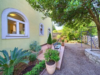 Appartement Malinska Buitenaudio-opname 7