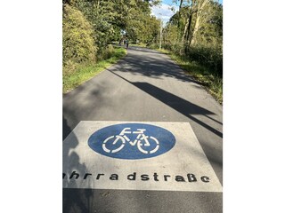 Fahrradstraße zwischen Hinte und Emden