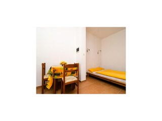 Apartment Drace Features 13