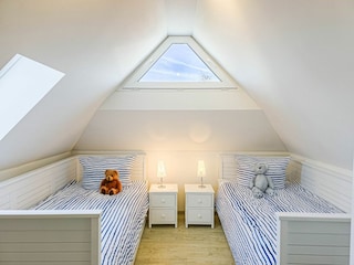 Schlafzimmer DG