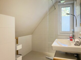 Bad im 1. Obergeschoss