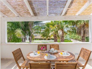Balcony with dining table