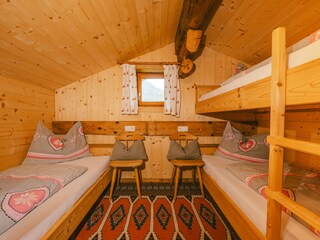 bedroom 1 upper floor