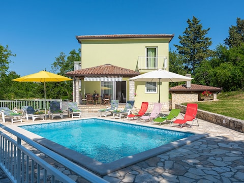 Villa Ester