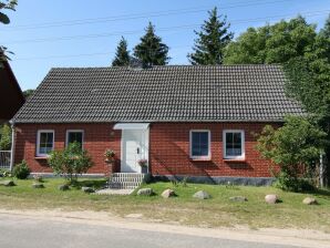 Ferienhaus Bauernkate im Müritz Nationalpark in Mirow - Babke - image1