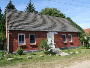 Ferienhaus Bauernkate im Müritz Nationalpark in Mirow - Babke - image1