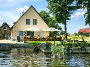 Apartment Ferienwohnung auf dem Fischerhof, Vipperow - Vipperow - image1