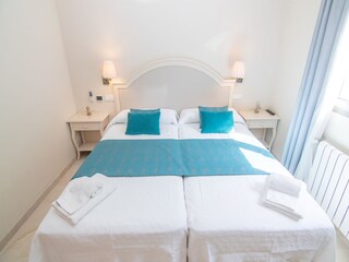 Villa Marratxí Features 18