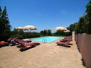 Parc de vacances Luxueuse Ferme à Montalto di Castro avec Piscine - Montalto Di Castro - image1