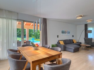 Villa Tinjan Caratteristiche 18