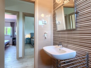 Villa Tinjan Caratteristiche 30