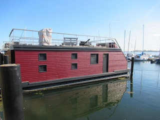 Hausboot Neue Tiefe Außenaufnahme 6