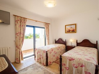 Villa Lagos Features 14