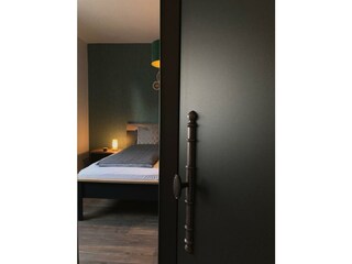 Blick ins Schlafzimmer