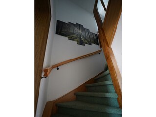 Treppe in den 1. Stock