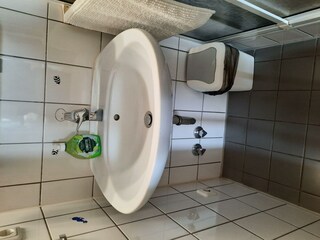 Waschbecken Standardbad
