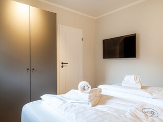 Schlafzimmer mit ausreichend Stauraum