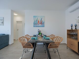 Holiday apartment Vir Features 10