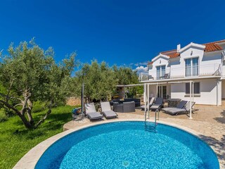 Maison de vacances Brzac Enregistrement extérieur 3