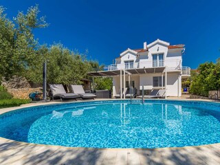 Maison de vacances Brzac Enregistrement extérieur 4