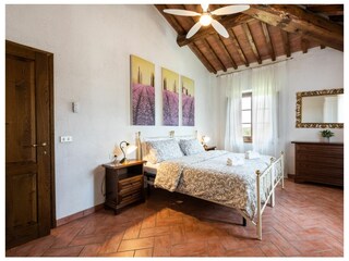 Villa Gambassi Terme Caratteristiche 31