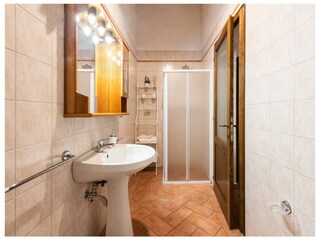 Villa Gambassi Terme Caratteristiche 39