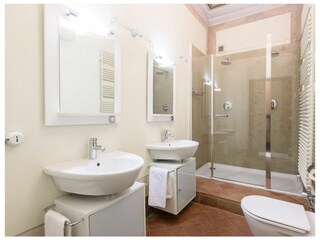 Villa San Concordio di Moriano Caratteristiche 25