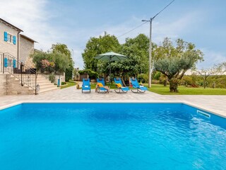 Villa Oprtalj Außenaufnahme 7