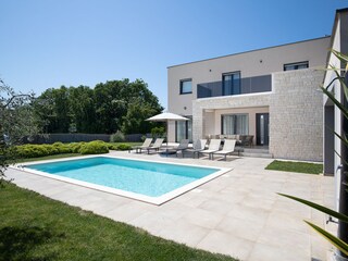 Villa Loborika Outdoor Recording 2