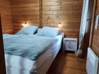 Doppelbett auf der Galerie