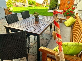 DF942D8E-EE2D-406E-9040-5D73F9D9A643