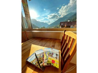 9658F4A9-2EB3-4D16-939B-BFD9630AFD0D