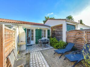 Holiday house Altes Ferienhaus in Labaroche mit Jacuzzi - Sainte-Marie-de-Ré - image1