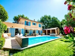 Villa à Villars avec Piscine et Sauna - Saint-Saturnin-lès-Apt - image1