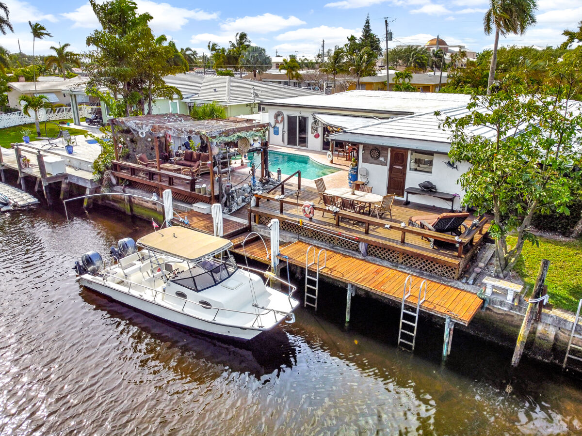 Landing Dock