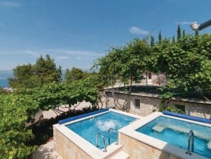 Holiday house Holiday Home Blossom - Four Bedroom Holiday Home with Outdoor Pool and Jacuzzi - (ST) - Supetar - image1