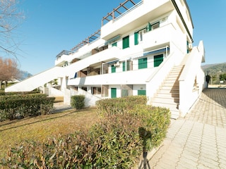 Apartment Scario Outdoor Recording 1