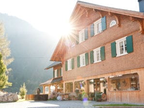 Haus Alte Post Ferienwohnung Üntschenspitze - Schoppernau - image1