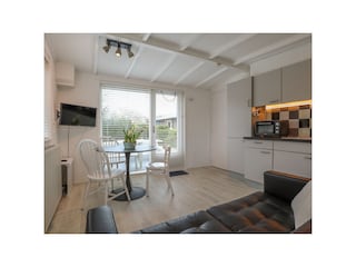 Wohnzimmer + Esszimmer + Küche